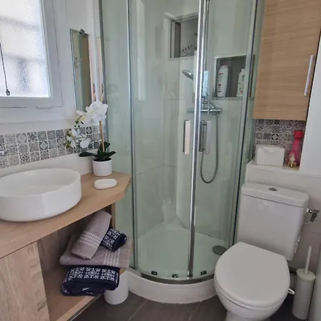 Charmant Petit Studio A 100 M De La Mer Cagnes-sur-Mer Extérieur photo