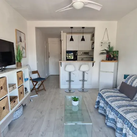 Charmant Petit Studio A 100 M De La Mer Cagnes-sur-Mer Extérieur photo